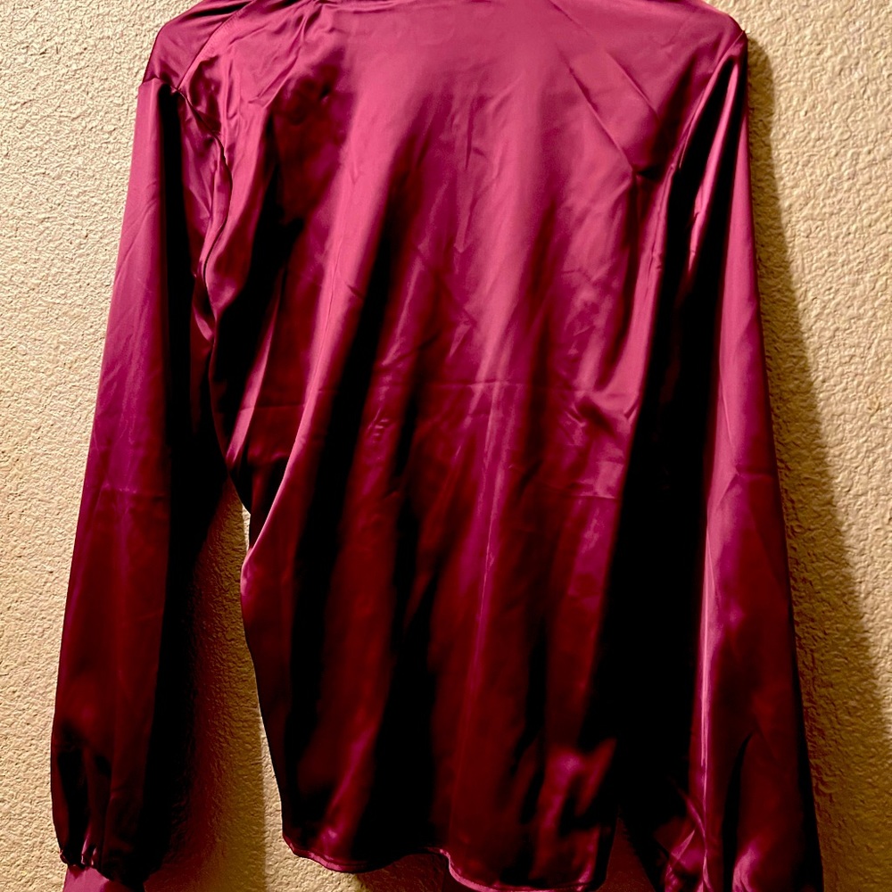 Blouse!! - Picture 2 of 3
